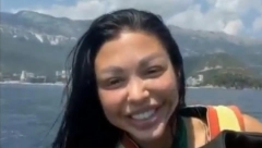 PRAVI HAOS NA MORU! Oglasila se Maja Marinković iz Crne Gore i otkrila ko je misteriozni dečko sa skutera, spomenula i Mensura! (FOTO)