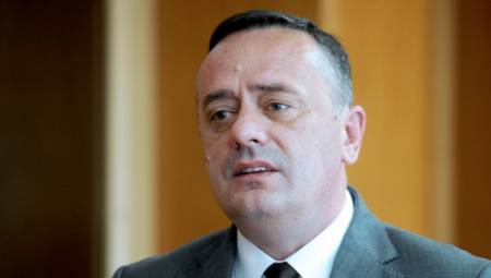 ANTIĆ O UVREDAMA ĐILASOVIH KOČIJAŠA Ovo je primer u kakvoj prljavštini bi se našla Srbija kada bi je vodila psovačka i preteća politika!