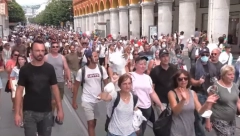 PROTESTI U PARIZU Demonstranti prkose zdravom razumu