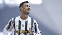 IZNENAĐENJE U SVETU FUDBALA! Legendarni reprezentativac otkrio gde će Ronaldo igrati naredne sezone!