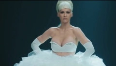 NAŠLA GA PREBIJENOG, DO TE MERE DA JE MISLILA JE DA JE PREGAŽEN Nataša Bekvalac spasila štene i predivnim gestom oduševila pratioce! (FOTO)