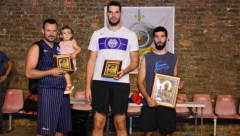 ODRŽAN TURNIR TROJKA ZA BOŠKA! Mnoge javne ličnosti učestvovale na humanitarnom događaju (FOTO GALERIJA)