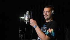 NISAM EMOTIVNO ISPUNJEN, ALI NISAM SAM! Isak Šabanović odgovara na komentare o svom ljubavnom životu!