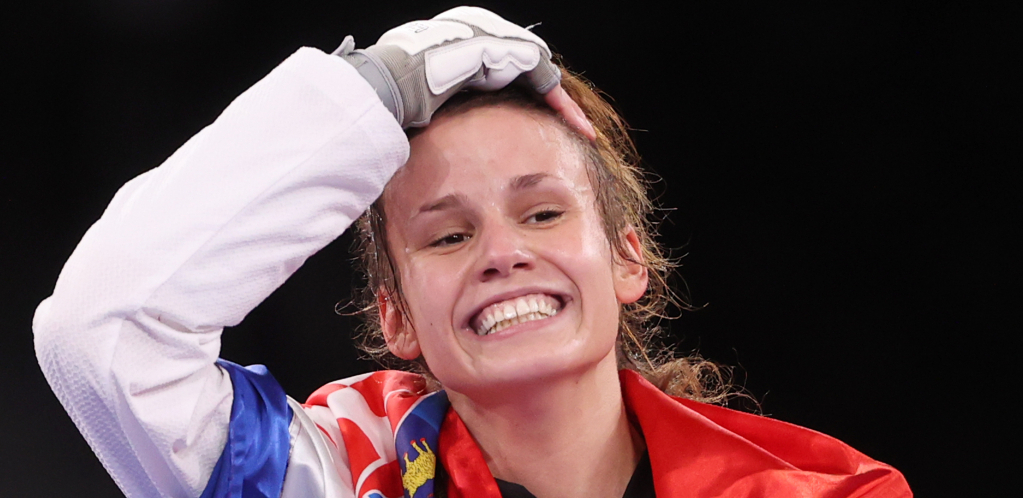 BAJKA SA NESREĆNIM KRAJEM Ona je izgubila finale Igara na neverovatan način, pa se slavi u komšiluku