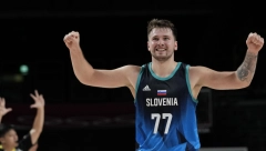 PROGLASILI GA ZVEZDOM, A ON SE BRANI Lik sa najviše slika na Igrama je Novak Đoković!