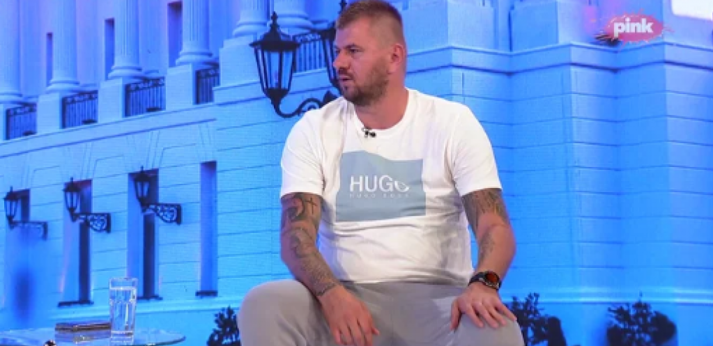 VOLIM JE I KAJEM SE ZBOG SVEGA Janjuš javno priznao šta oseća prema zadrugarki!