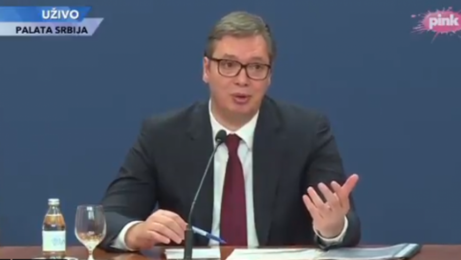 PREDSEDNIK O HAJCI NA LJILJANU SMAJLOVIĆ I NIKOLU TOMIĆA Vređaju ljude koji iznose svoj stav, zamislite da takvi vode zemlju (VIDEO)