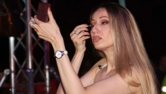 RADA ZA VREME KORONE NIJE IMALA ŠTA DA JEDE Isplivali šokantni detalji o životu pevačice!