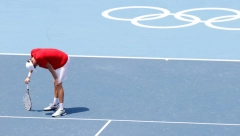 ŠOK U TOKIJU! Noletov najveći rival se okliznuo, ispao Medvedev!