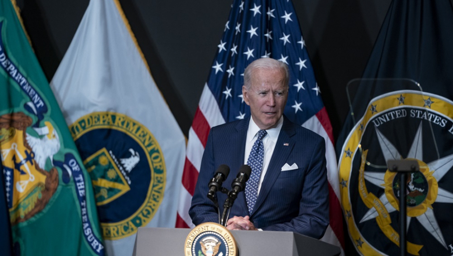 BAJDEN HOĆE DA ODREŠI KESU! Amerika uvodi novo pravilo za sve koji se vakcinišu!