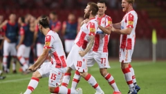 BRUTALNI CRVENO-BELI! Zvezda pred više od 20.000 dece ponizila Kairat!