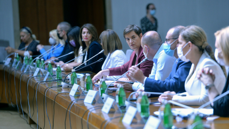 SUTRA ZASEDA KRIZNI ŠTAB Doktor Tiodorović otkriva kakve mere će se razmatrati, sve zavisi od ova dva faktora!