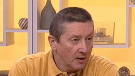 DR KOVČIN O OBABEZNOJ VAKCINACIJI I RIZIČNIM KATEGORIJAMA: Objasnio koja vakcina se pokazala kao najdelotvornija