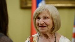 "U MLADOSTI SE TREBA ČUVATI ZA STAROST": Mira Banjac danas slavi 93. rođendan i ovo je njen recept za dugovečnost