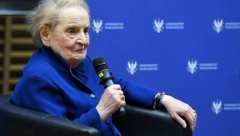 KRVAVA RUČERDA ZAHVALNOSTI Medlin Olbrajt poslala poruku lažnoj državi Kosovo