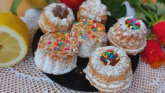 Fantastični mafini sa limunom - Hrskavi kao puslica, tope se u ustima (VIDEO)