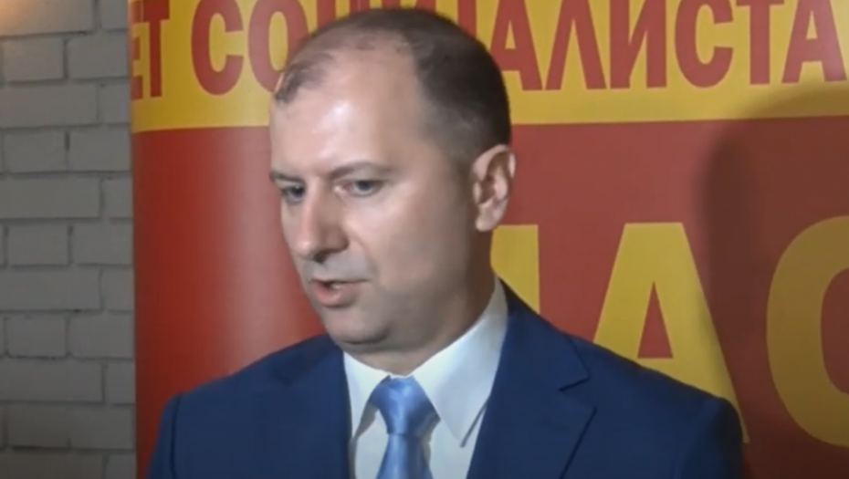 VLADIMIR ILIĆ ZAKOPAO ĐILASOVOG BORKA Kad se dosovski šljam javi, više je nego jasno da su strane ambasade i strane službe dale znak za početak gađanja u metu