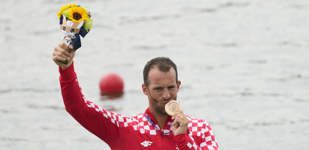 POBEGAO DA NE POKUPI NEŠTO Damir: Svi su kao pušteni s lanca