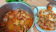 RECEPT ZA SAVRŠEN JUNEĆI GULAŠ: Čarobno varivo, nezaboravnog ukusa (VIDEO)