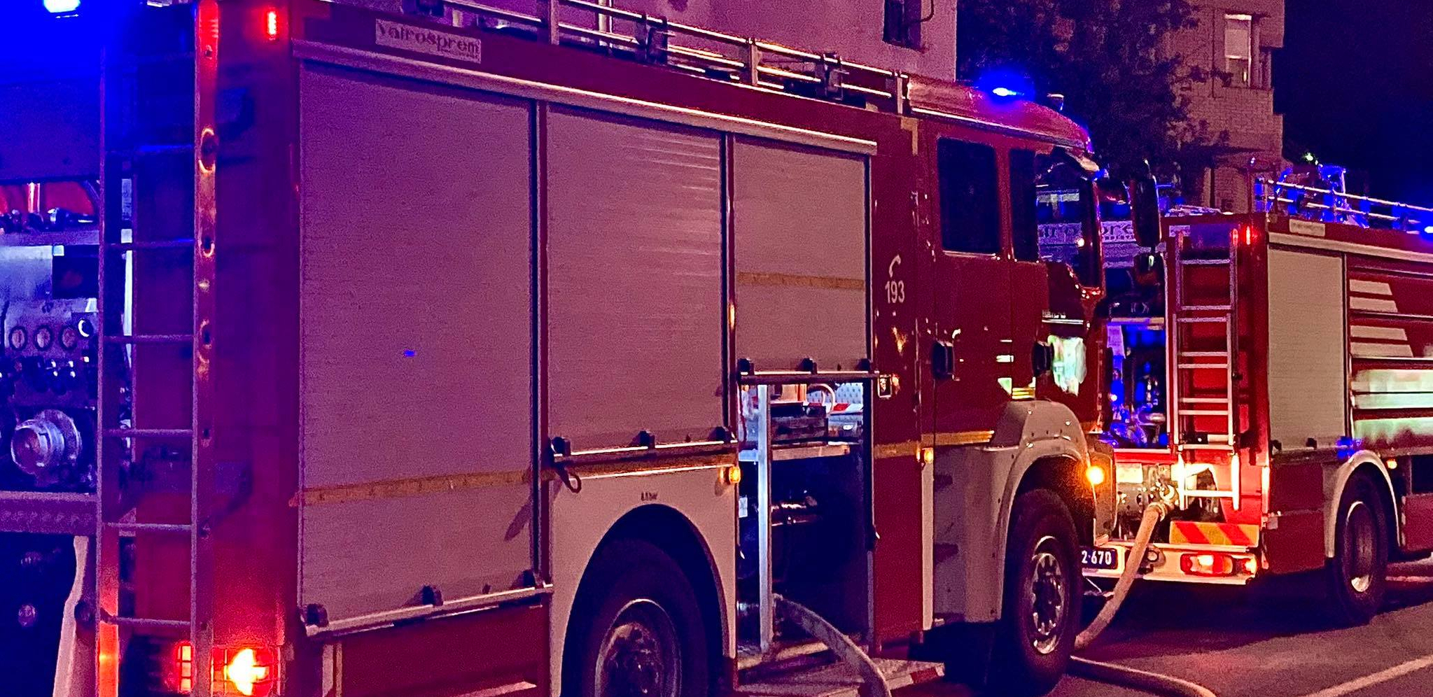 BUKTINJA U NOVOM SADU Zapalio se restoran, crni dim prekrio nebo (FOTO/VIDEO)