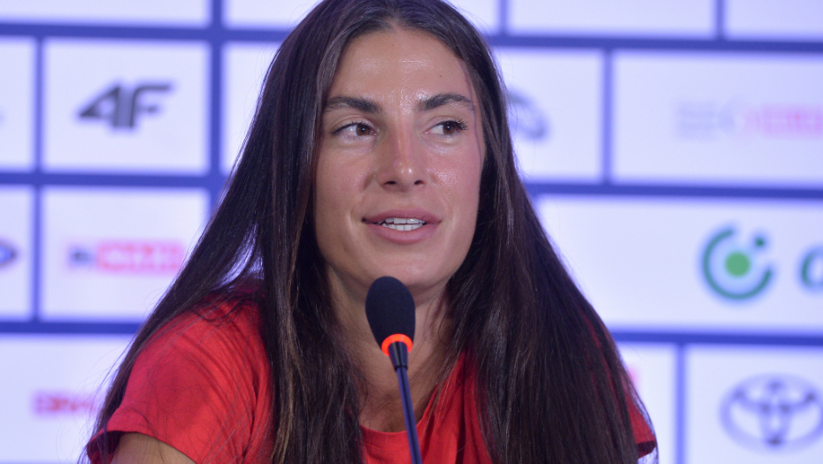 EVO KADA IVANA ŠPANOVIĆ SKAČE ZA ZLATO! Naša heroina je bila fenomenalna u kvalifikacijama, svi sa nestrpljenjem čekamo finale!