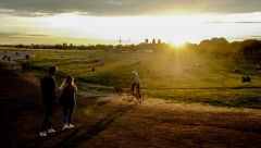 SPREMAJU SE ZA OBAVEZNU VAKCINU? Nemačka ukida besplatno testiranje na koronavirus