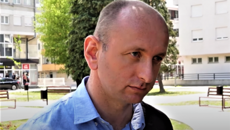 PREKINUTA SEDNICA ZBOG KAŠNJENA ABAZOVIĆA Knežević: "Da vidimo da ga nisu zarobili u Pećkoj patrijaršiji, da se nije možda zamonašio"(VIDEO)