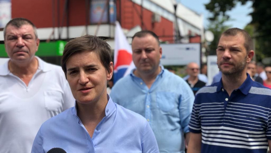 BRNABIĆ GARANTUJE RADNICIMA GEOXA Niko neće biti zaboravljen