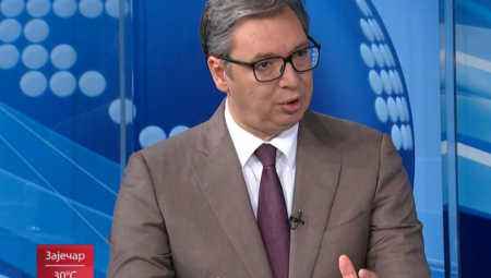 ALEKSANDAR VUČIĆ U DNEVNIKU: Zna narod ko je mafiji stao za vrat, spreman sam da idem na poligraf!