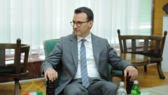 PETKOVIĆ ODBRUSIO GOSPOĐI FON KRAMON Manite se severa KiM, i privolite svoje čedo konstruktivnom dijalogu