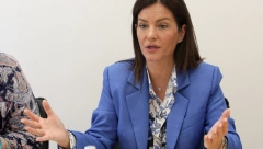 NOVINE U ISPLATI ZARADA Pomera za rok za platne razrede do 2025. godine