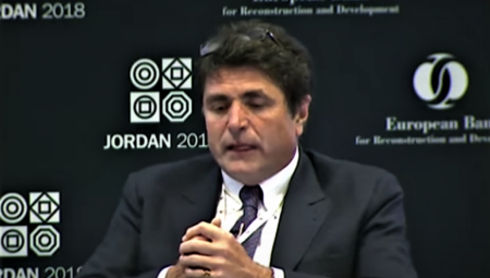 LAŽNI EVROPEJAC! Ruska afera Junajted grupe: ŠOLAK I BANKAR KREMLJA ZAJEDNO DRŽE BAR 7 FIRMI!