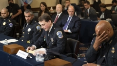 MISTERIJA SAMOUBISTAVA POLICAJACA Svi su obezbeđivali događaj o kome je brujao svet, svi oduzeli sebi život!