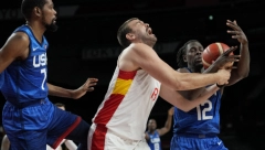 NIŠTA OD IZNENAĐENJA! Španci mučili Amere, a onda je Durant uzeo loptu u svoje ruke!