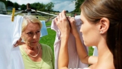 SNAJA SAZNALA KAKO DA OTRUJE SVEKRVU I PROĐE NEKAŽNJENO: Evo šta se desilo nakon 6 meseci!