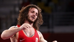 DATUNAŠVILI U FINALU SVETSKOG PRVENSTVA! Nova medalja za našeg rvača!