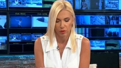 SUZE KRENULE, GLAS DRHTI! VODITELJKA JEDVA PROČITALA VEST O SMRTI LAZANSKOG Irina nije mogla da se sabere kada je saznala da je preminuo!