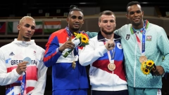 BRITANAC U SUZAMA ODBIO MEDALJU Niko ne trenira za srebro!