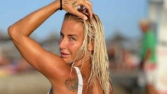 PORUČUJU JOJ DA SE SKANDALOZNO PONAŠA! Milica Dabović našla se na meti osuda kada  je postavila provokativnu fotografiju, pratioci zgroženi, odgovorili joj ovo!