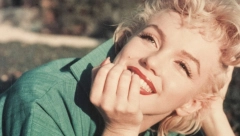 PLEJBOJ MILJENICA I NAJMAGIČNIJA ŽENA 20. VEKA! Merilin Monro su voleli moćni, bogati i slavni, a evo koja je njena poslednja fotografija pred smrt!