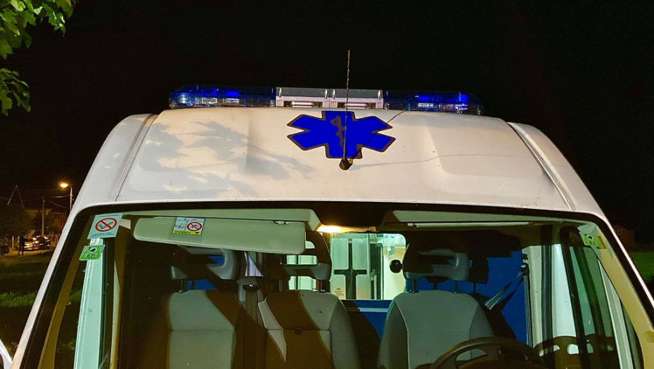 NOĆ U BEOGRADU Hitna pomoć imala 126 intervencija, noć obeležena velikim brojem kovid pacijenata