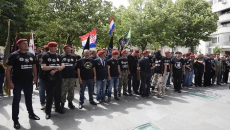 SKANDALOZNO Ustaškim orgijama proslavili Oluju!