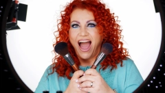 MAMA, MOGU LI DA SE ŠMINKAM: Otkrivamo koja je šminka prikladna za tinejdžerke!