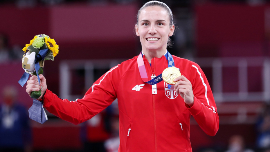 POSLE OSVAJANJA ZLATA Jovana Preković brutalnom izjavom oduševila naciju