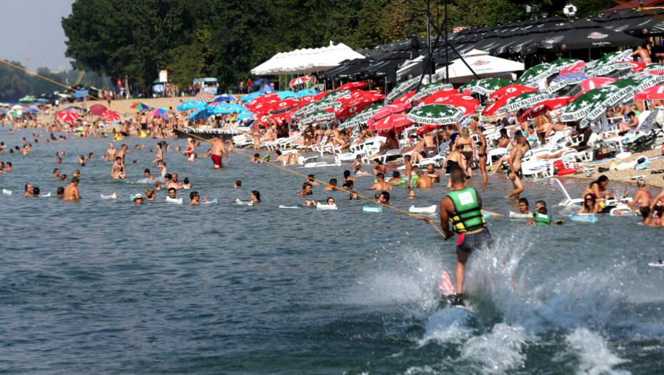 OVO SU NAJLEPŠA KUPALIŠTA U BEOGRADU Divlje plaže i netaknuta priroda idealni za beg od vrućine, ovde je odmor zagarantovan