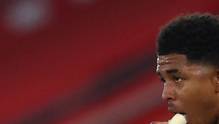 LESTER NE ODUSTAJE Lisice odbile još jednu ponudu Čelsija