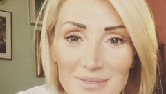 ZBOG BOLESTI NISU HTELI RUKU DA JOJ PRUŽE! Naša poznata pevačica prošla je golgotu, batalila je muziku, a danas se bavi neobičnim poslom