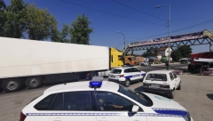 SAOBRAĆAJNA NESREĆA NA PUTU KA ČAČKU Kamion udario u ženu, na licu mesta izgubila život