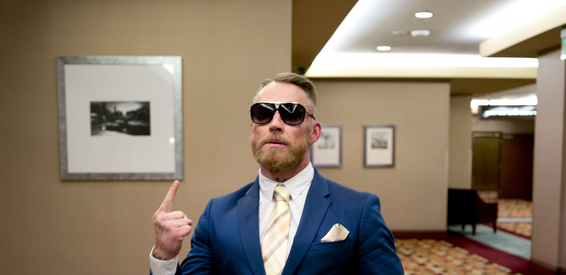 MEKGREGOR SILOVAO DEVOJKU, PA JOJ PRETIO? Oglasio se njen advokat: Nudi joj novac da ćuti