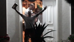 ORI SE SURČIN: RODIO SE SIN, MALI GOSPODIN! Mirko Šijan slavi rođenje malog Zorana, puca, kiti muzičare, sreći nema kraja!